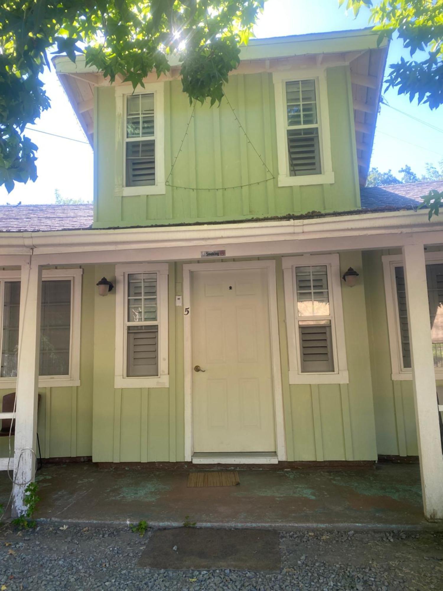 Badger Seven Circles Lodge&Retreat מראה חיצוני תמונה