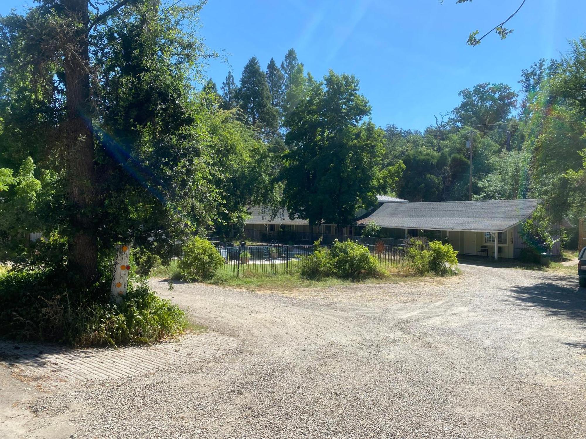 Badger Seven Circles Lodge&Retreat מראה חיצוני תמונה